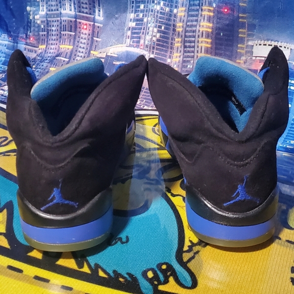 Jordan 5 - Picture 3 of 5